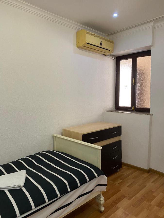 Guest House Kipiani Tbilisi Buitenkant foto